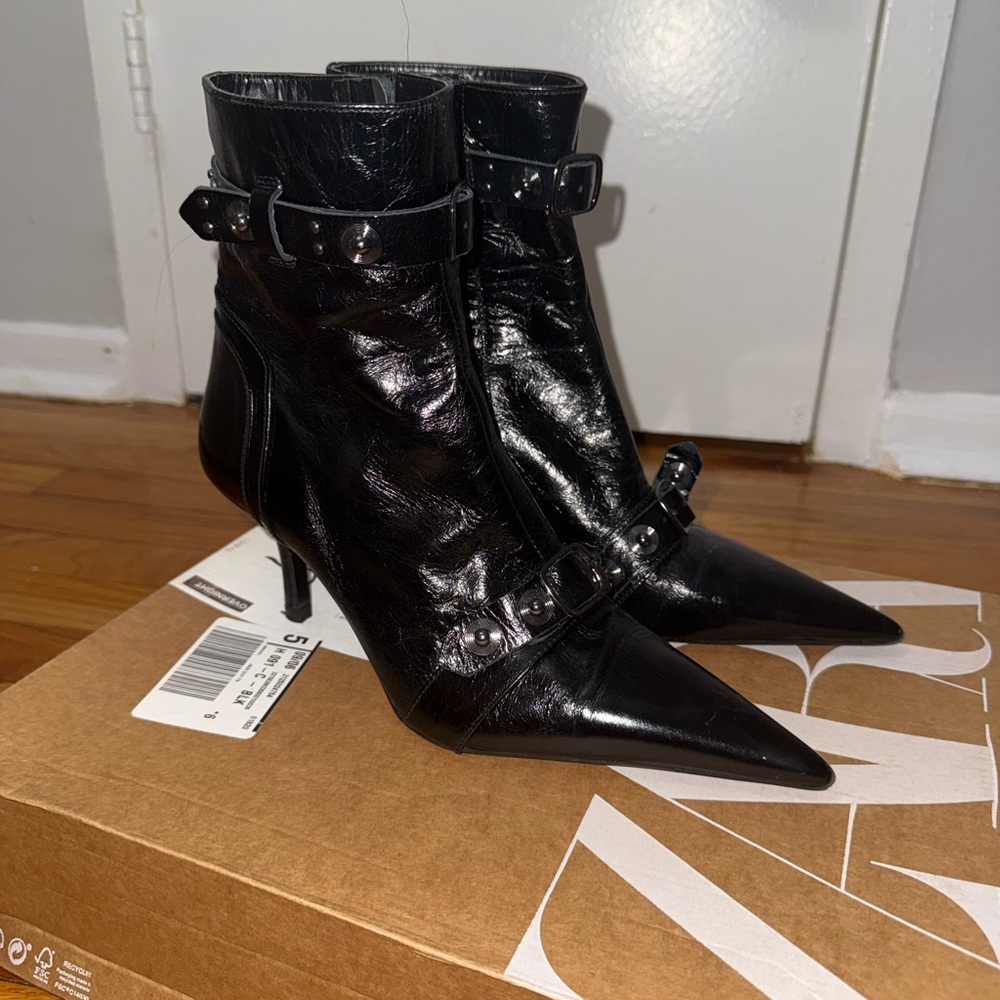 Zara Shiny Black Heeled Boots